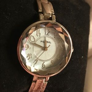Ladies Dainty Fossil Watch